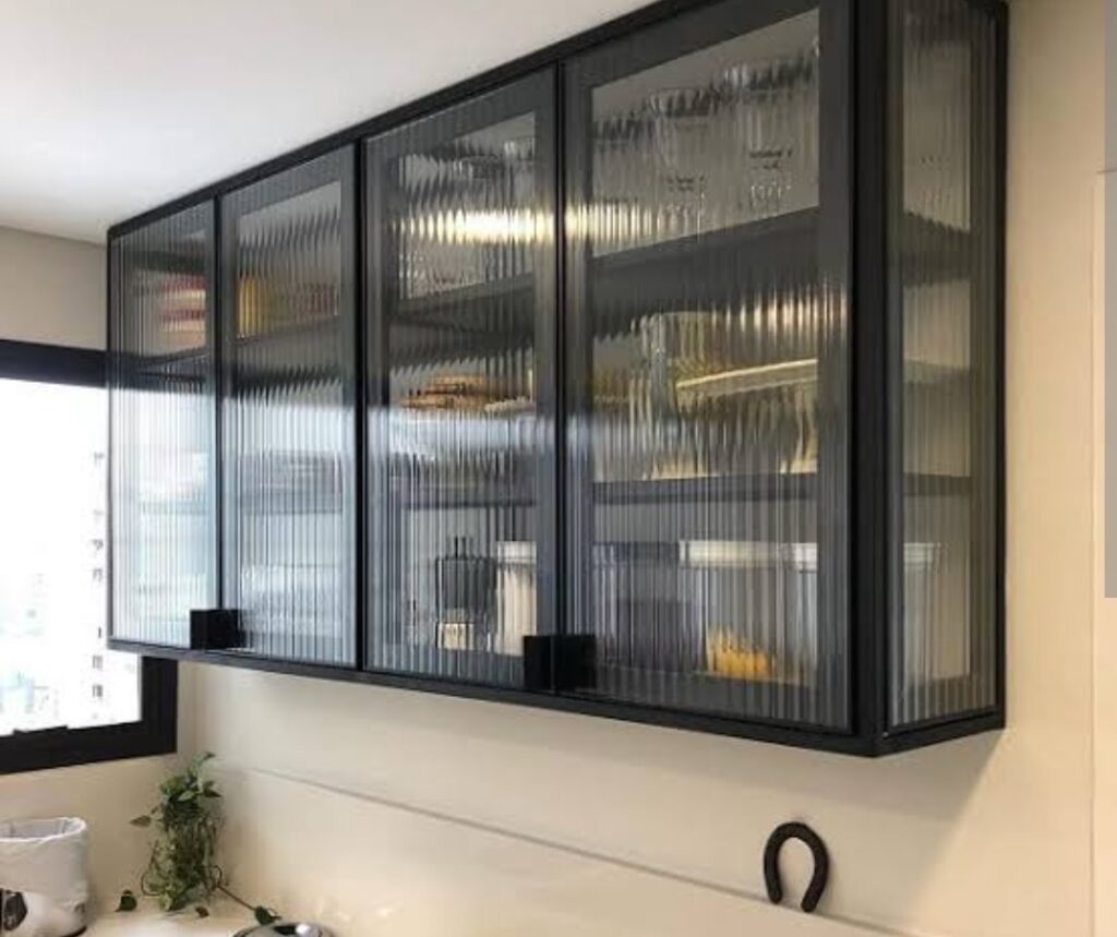 b9982a19 7d7a 4023 96c9 fbf39ad45b64 3